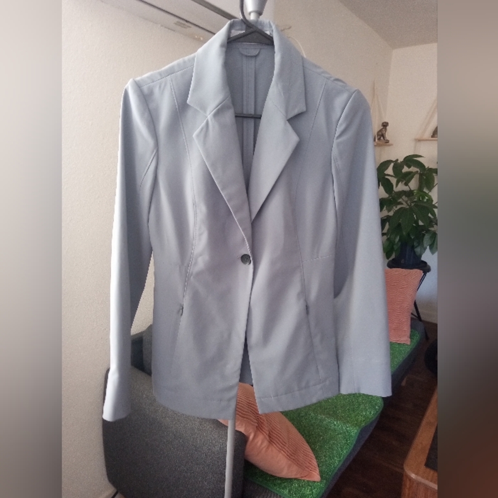 MM Lafleur Light Gray Women's Tailored Blazer